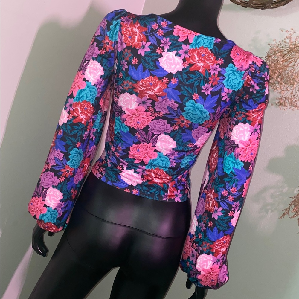 SO Multicolor Floral Puff Longsleeve Blouse Top - Picture 9 of 12